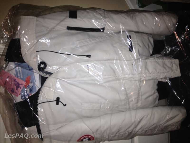 REAL WHITE CANADA GOOSE JACKET!!!