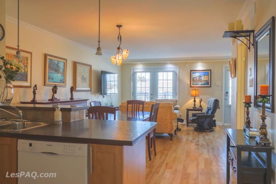 Propriétés à vendre