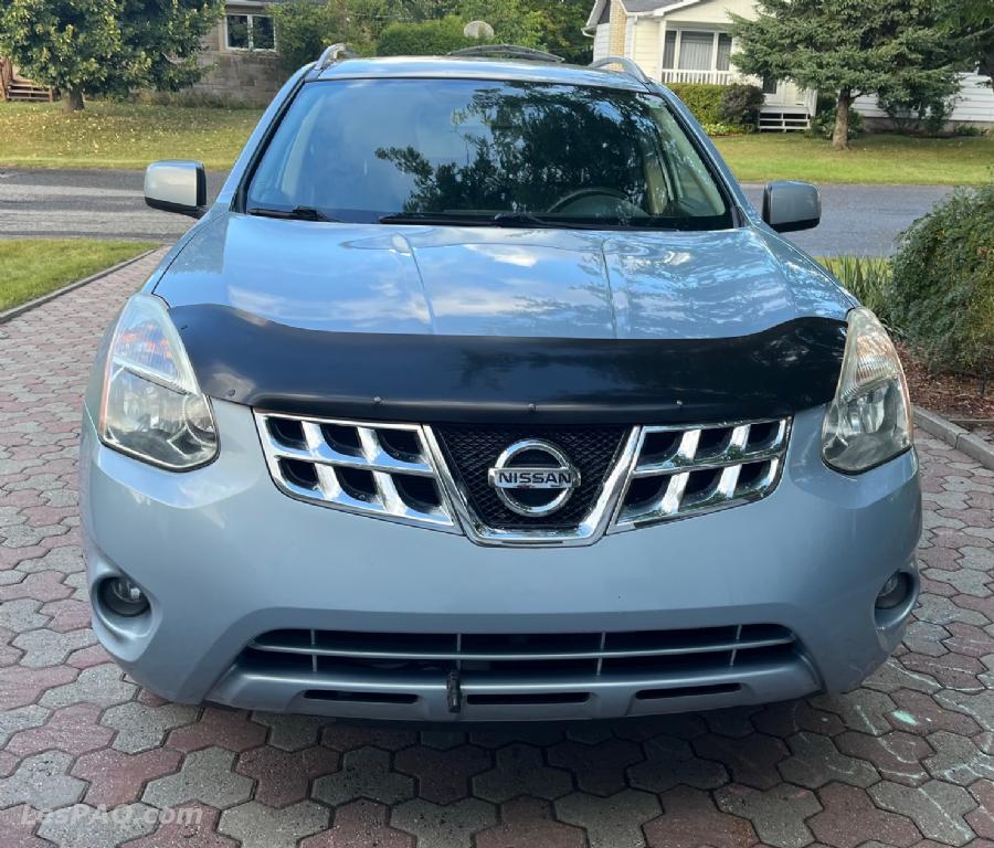 Automobile