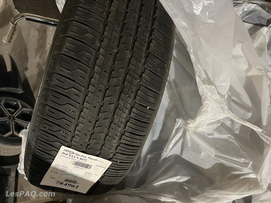 Pièces, Accessoires, Services