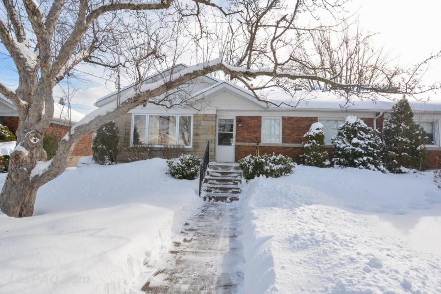 Propriétés à vendre