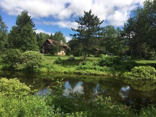 Chalet locatif avec étang privé 50-60K de revenus 