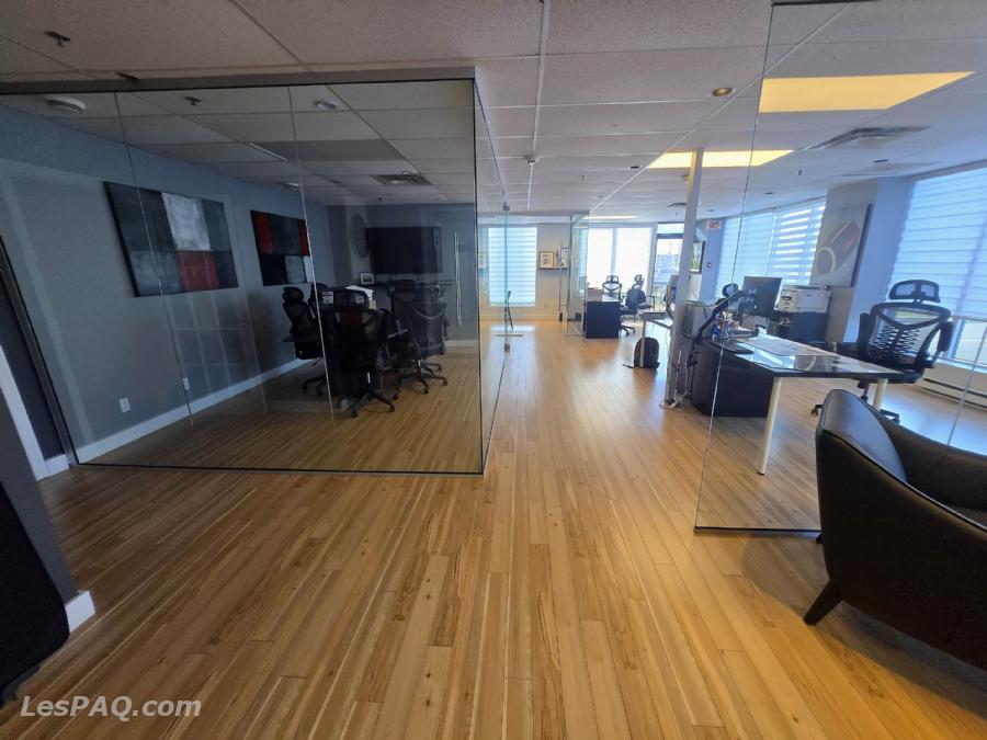 Bureau à louer 1400 pc au rdc Brossard